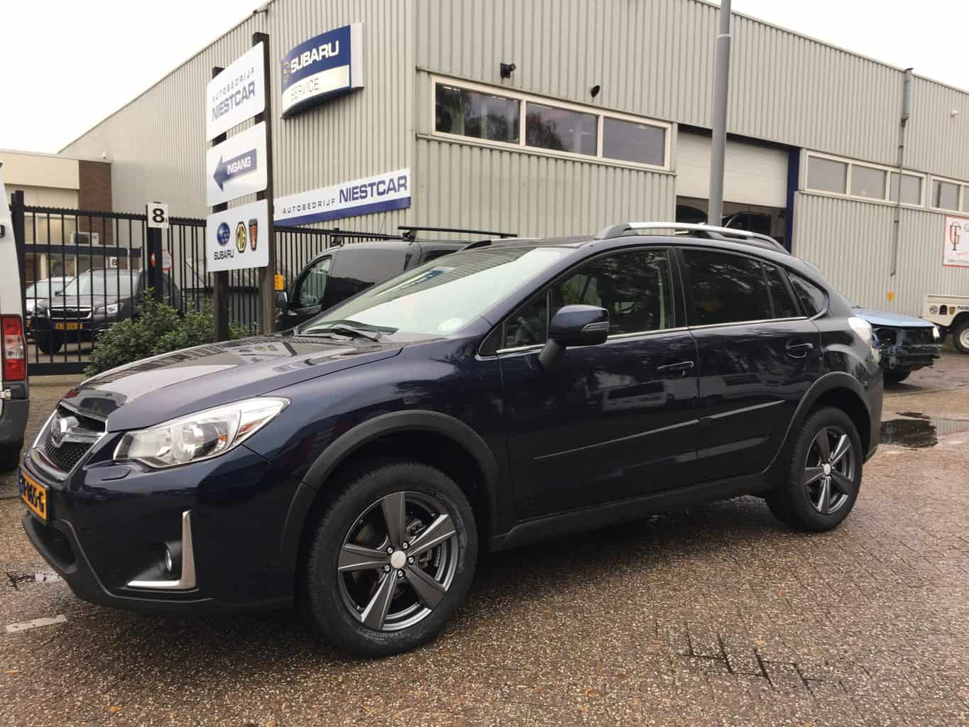 17 inch velgen banden subaru xv